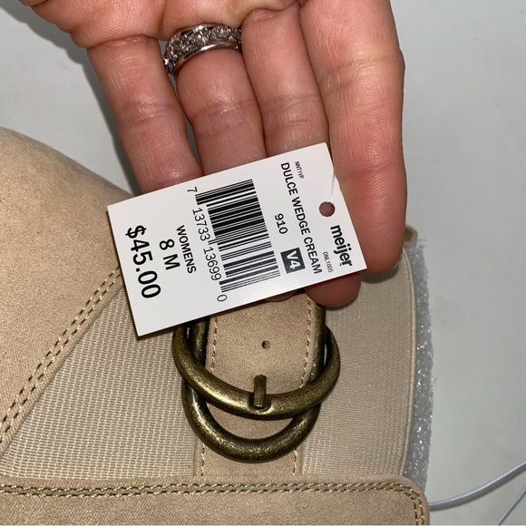 FALLS CREEK New $45 Womens 8 Creame Faux Suede Dulce Wedge Boot Shoe *200 - Picture 3 of 8